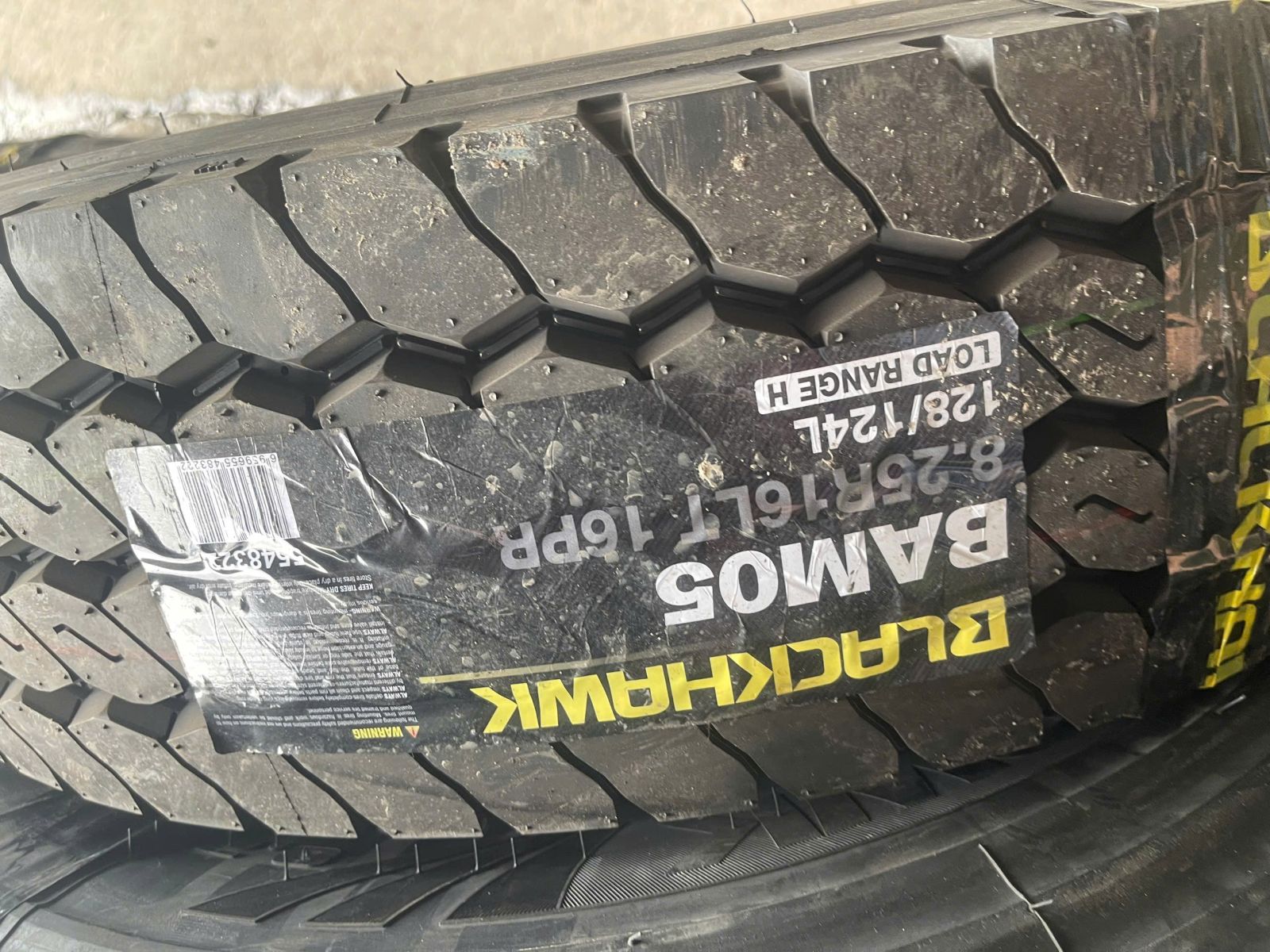 Tại Sao Lốp Xe Tải BLACKHAWK Là Lựa Chọn Tốt Nhất Cho Các Doanh Nghiệp Vận Tải?